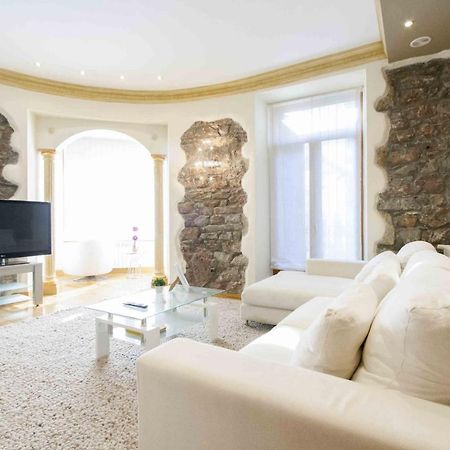 The Rentals Collection | Camelot San Sebastián Exterior foto